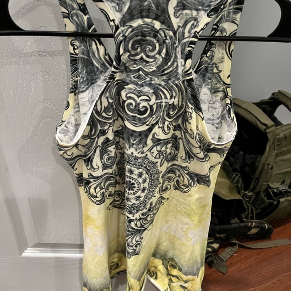 Set of shirt and tank top can be size S-M - Picture 2 of 5